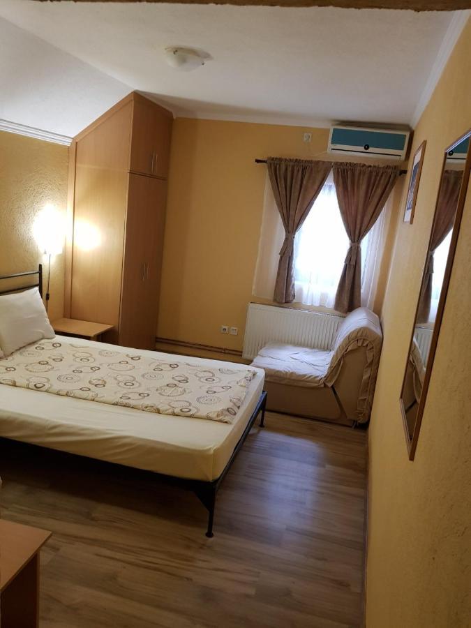 Hotel Etno Kuca Sa Konacistem Gocko Vrnjačka Banja Zewnętrze zdjęcie