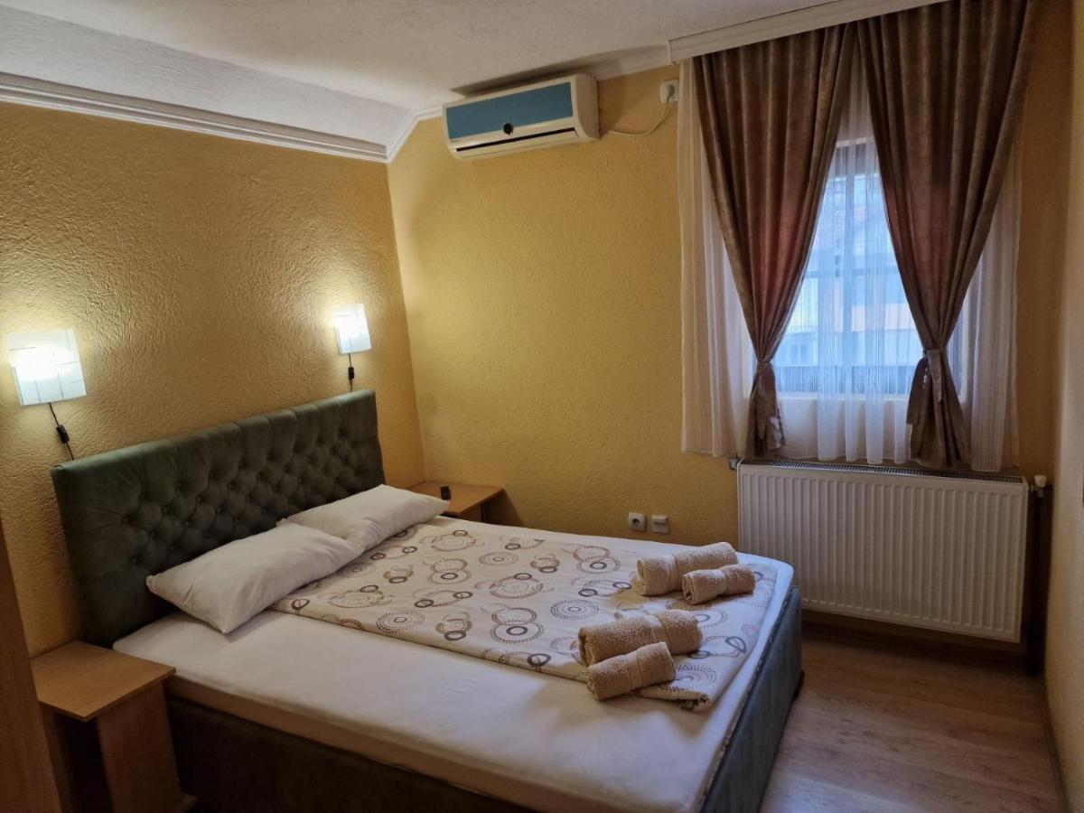 Hotel Etno Kuca Sa Konacistem Gocko Vrnjačka Banja Zewnętrze zdjęcie